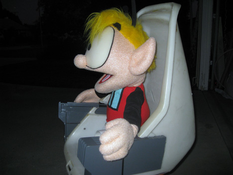 mayberry_chair_side_072911.jpg